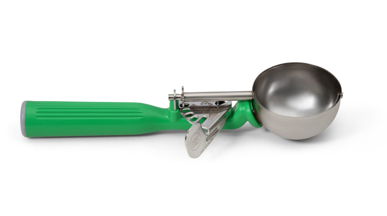 2.66-ounce one-piece thumb disher with green handle