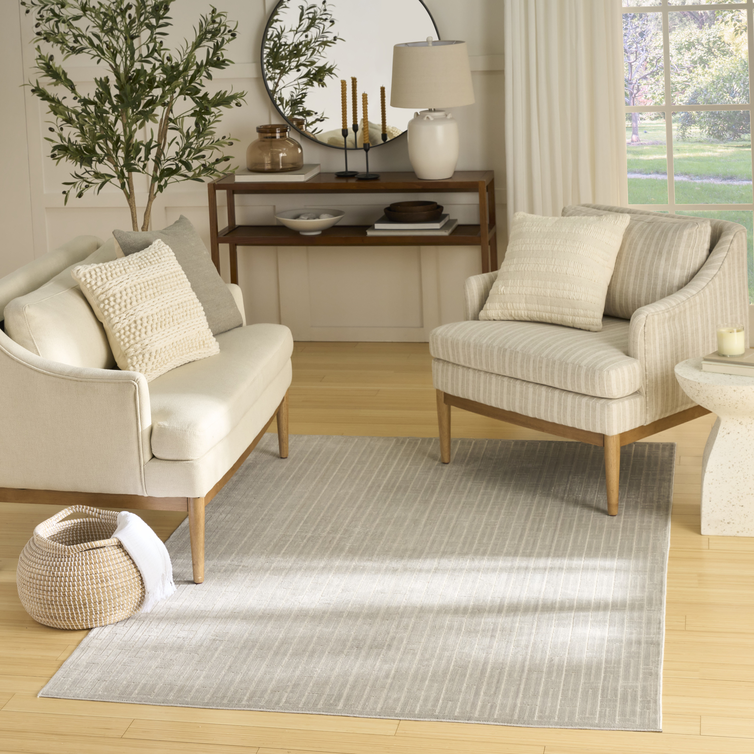 Nourison Washable Charm 4' x 6' Silver Ivory Modern Indoor Rug