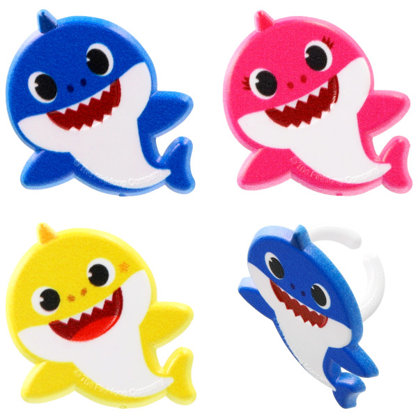 Baby, Mommy and Daddy Shark Cupcake Rings