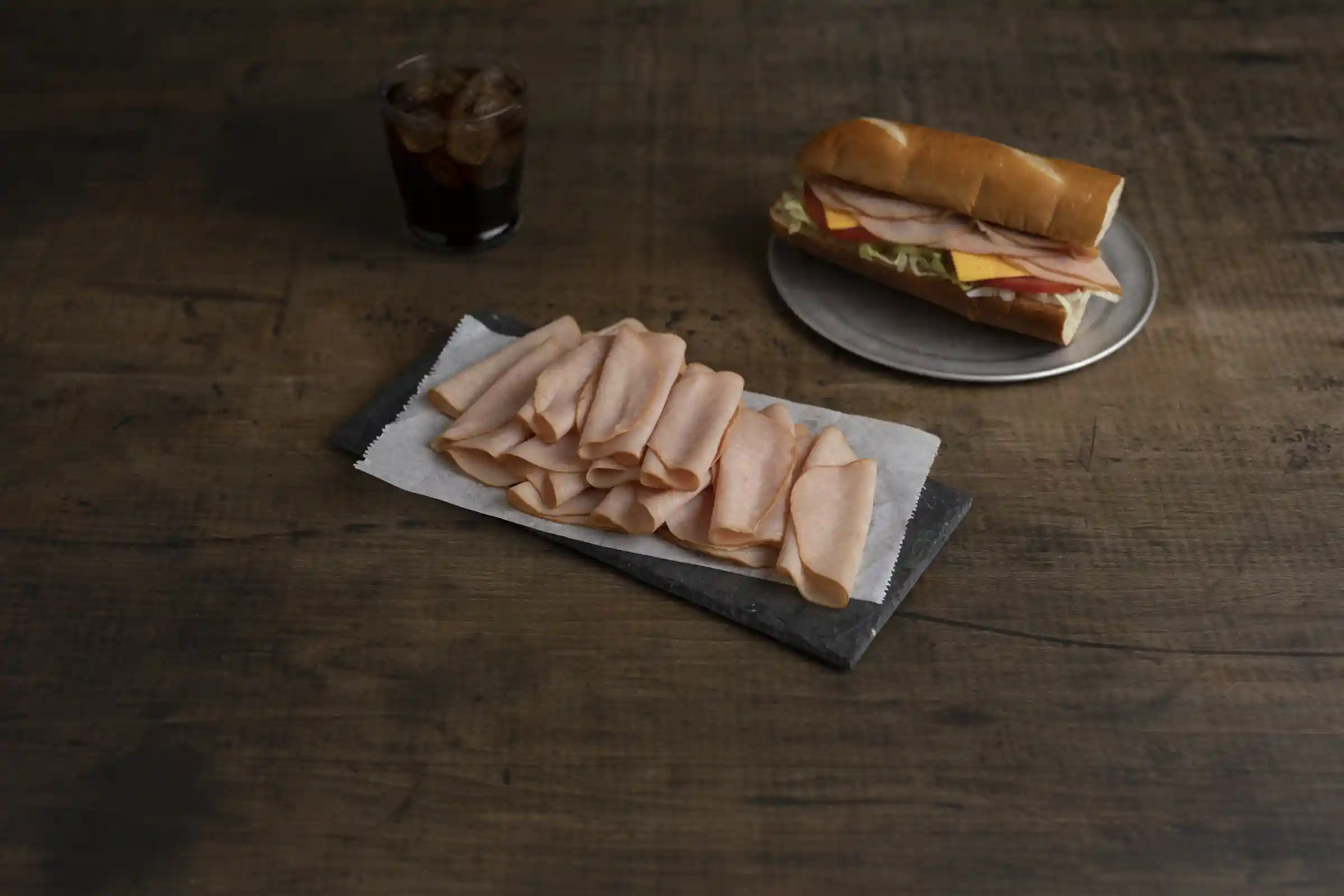 Tyson® Sliced Black Forest Chicken Ham, 0.50 oz.https://images.salsify.com/image/upload/s--WbkzDG_e--/q_25/hvmzg1mwevyoyqxqnt04.webp
