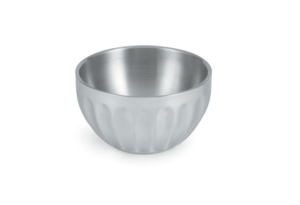 1 7/10-quart round fluted double-wall stainless steel serving bowl