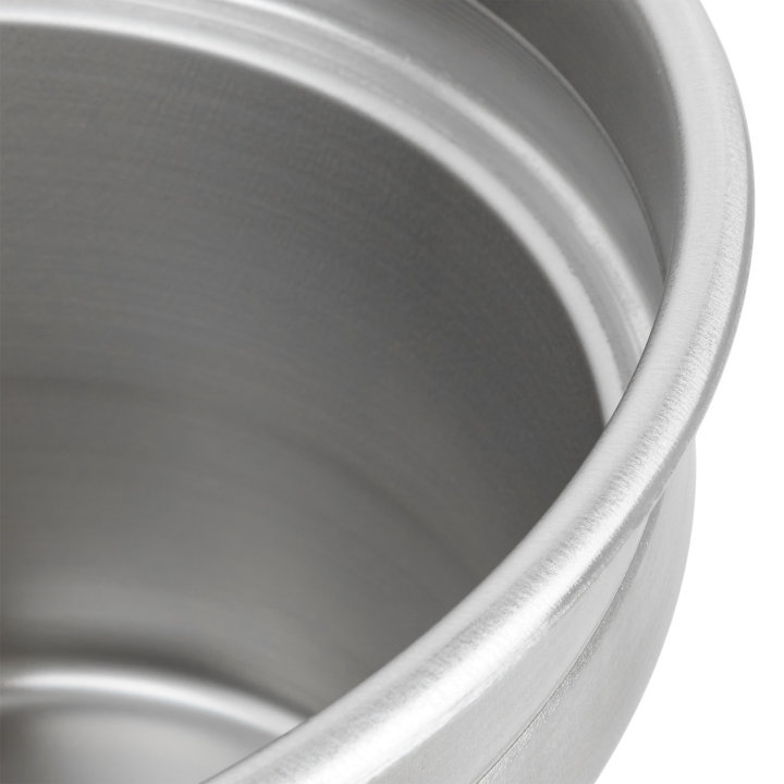 7-quart induction-ready inset