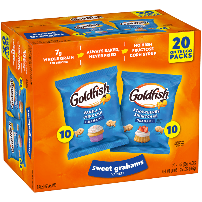 Goldfish® Variety Pack Baked Graham Snacks, 20 count box, 20 oz, bag - Left Angle Image