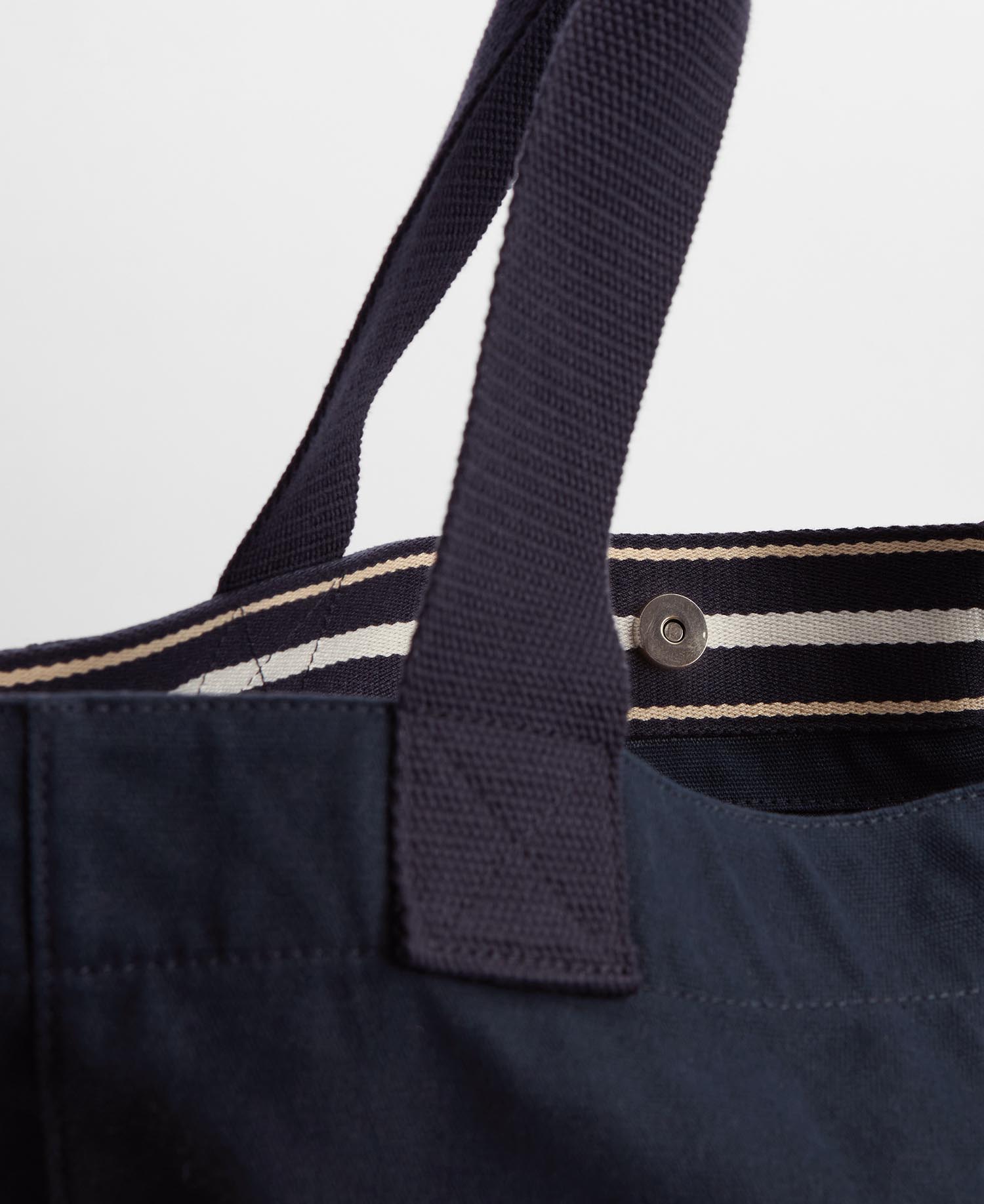 Logo Beach Bag image number 4