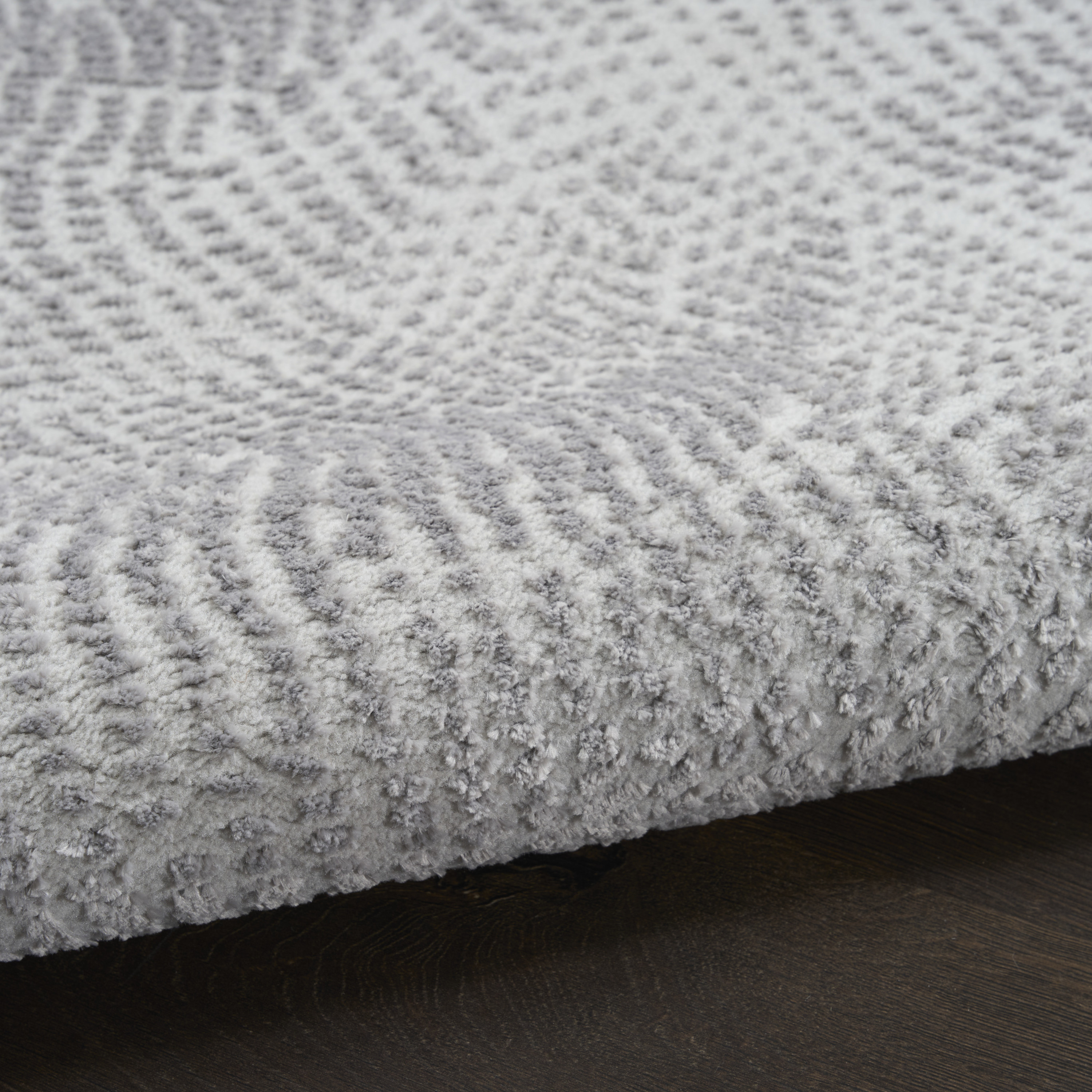 DKNY Central Park West 3'11" x 5'11" Grey Modern Indoor Rug