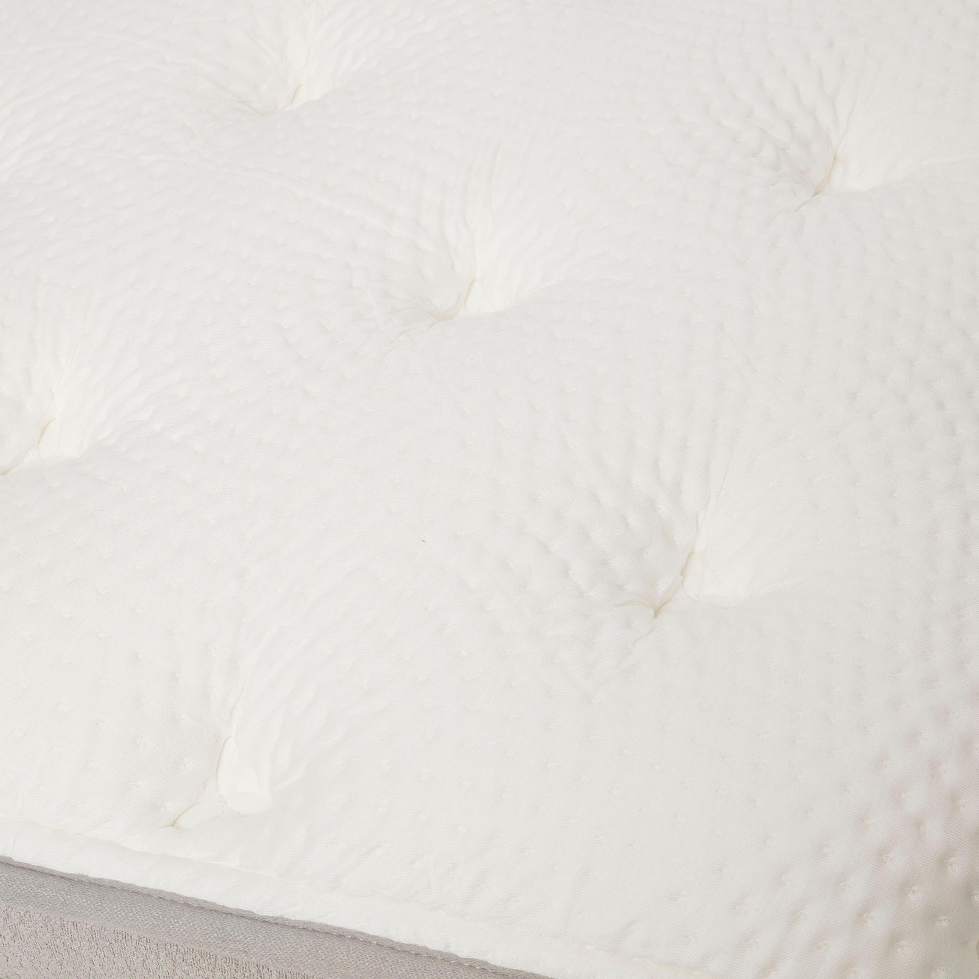 Detail image of the  Silent Partner Baroque Articulated Mattress, Plush from Forty Winks
