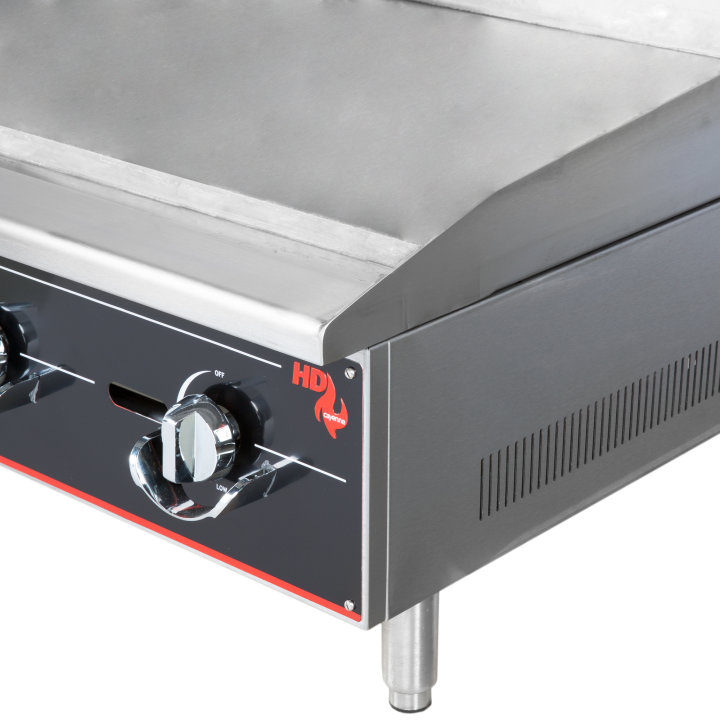 48-inch Cayenne® heavy-duty flat-top gas griddle with manual controls
