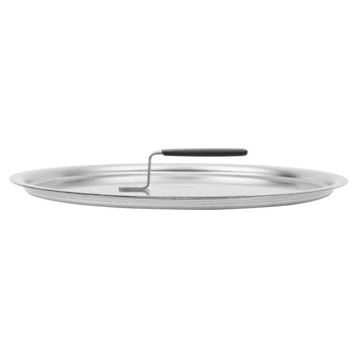 12 ⅜-inch Wear-Ever® flat aluminum cover with dipped handle