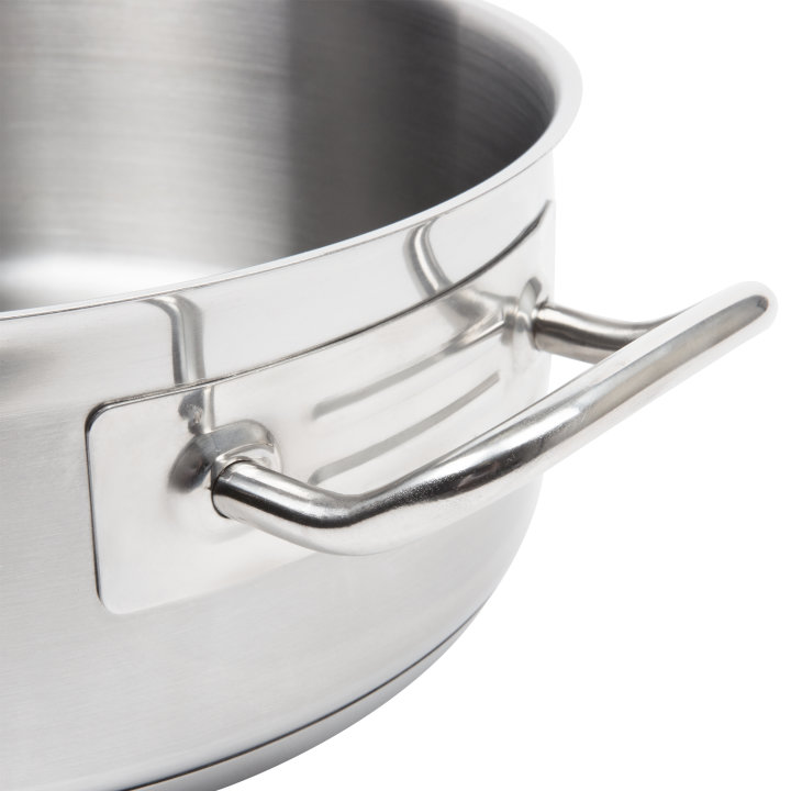 10-quart Optio™ brazier in natural finish