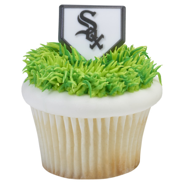 MLB® Home Plate Team Logo Cupcake Rings