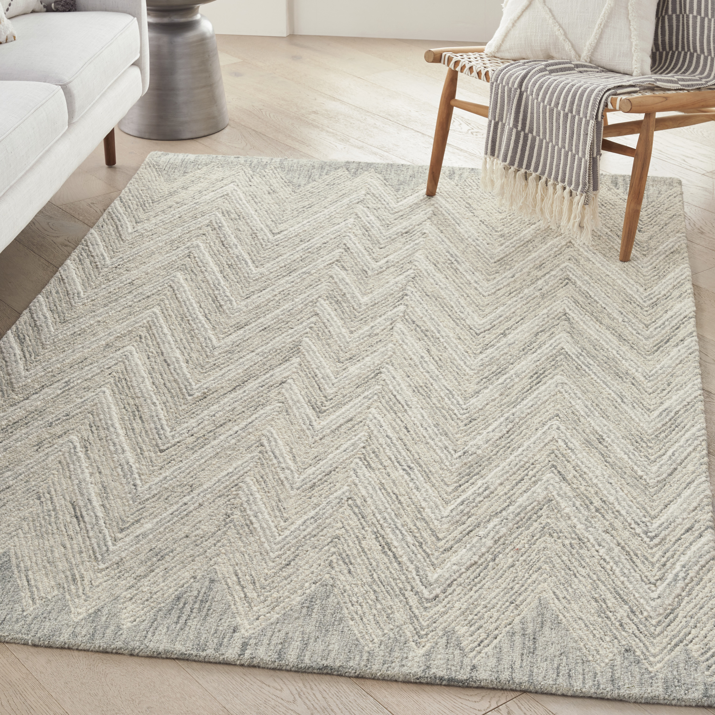 Nourison Interlock 5' x 7'6" Teal Modern Indoor Rug