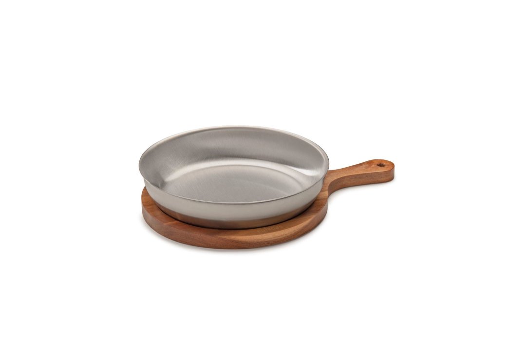 Round food pan 20 centimeter stainless steel and tray with handle 20 x 31 cm wood