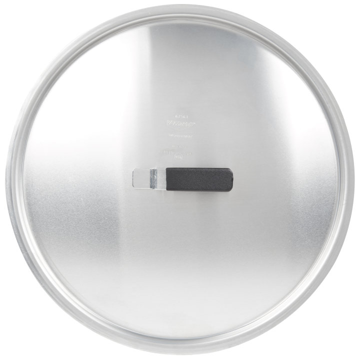 17 ⅛-inch Wear-Ever® domed aluminum cover with satin finish and dipped handle