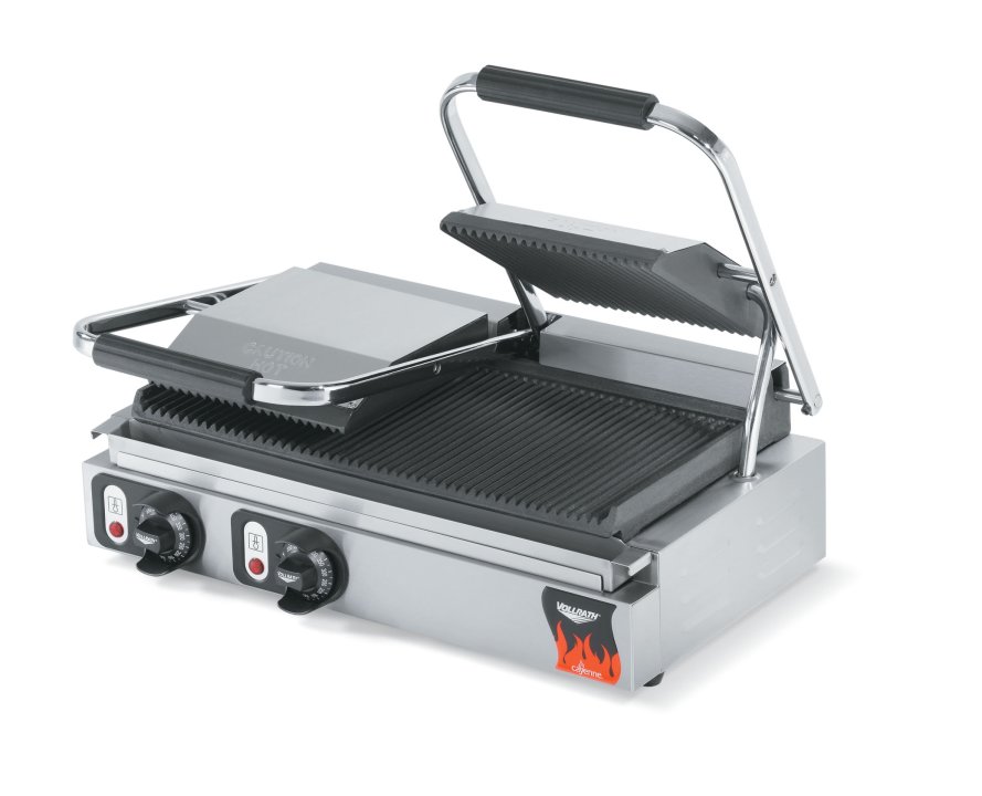Double 208- to 240-volt Cayenne® sandwich press with panini-style, cast-iron plates
