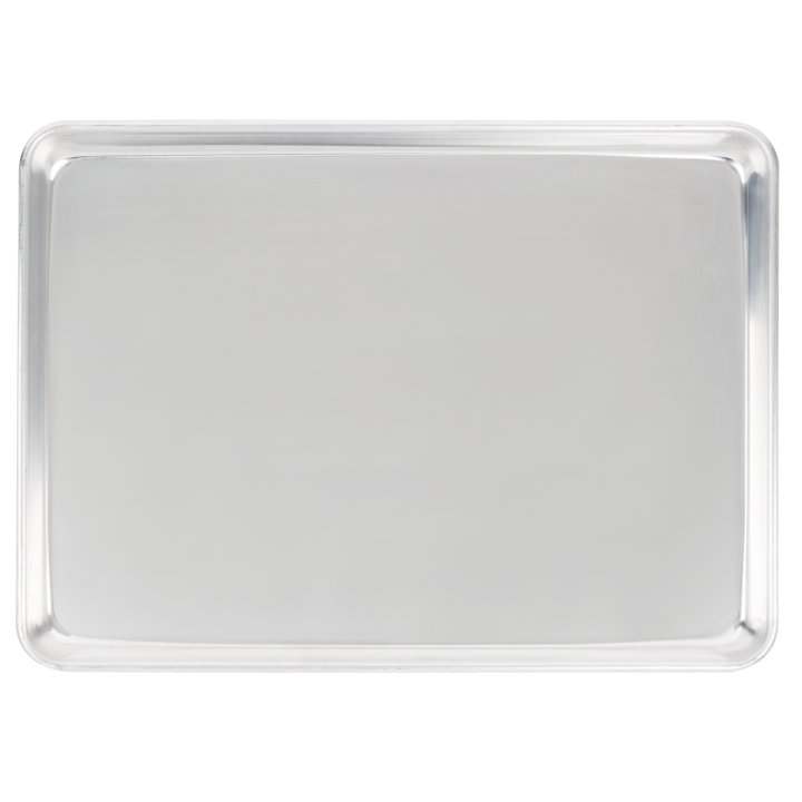 16-Gauge Half-size Wear-Ever® heavy-duty aluminum sheet pan with natural finish