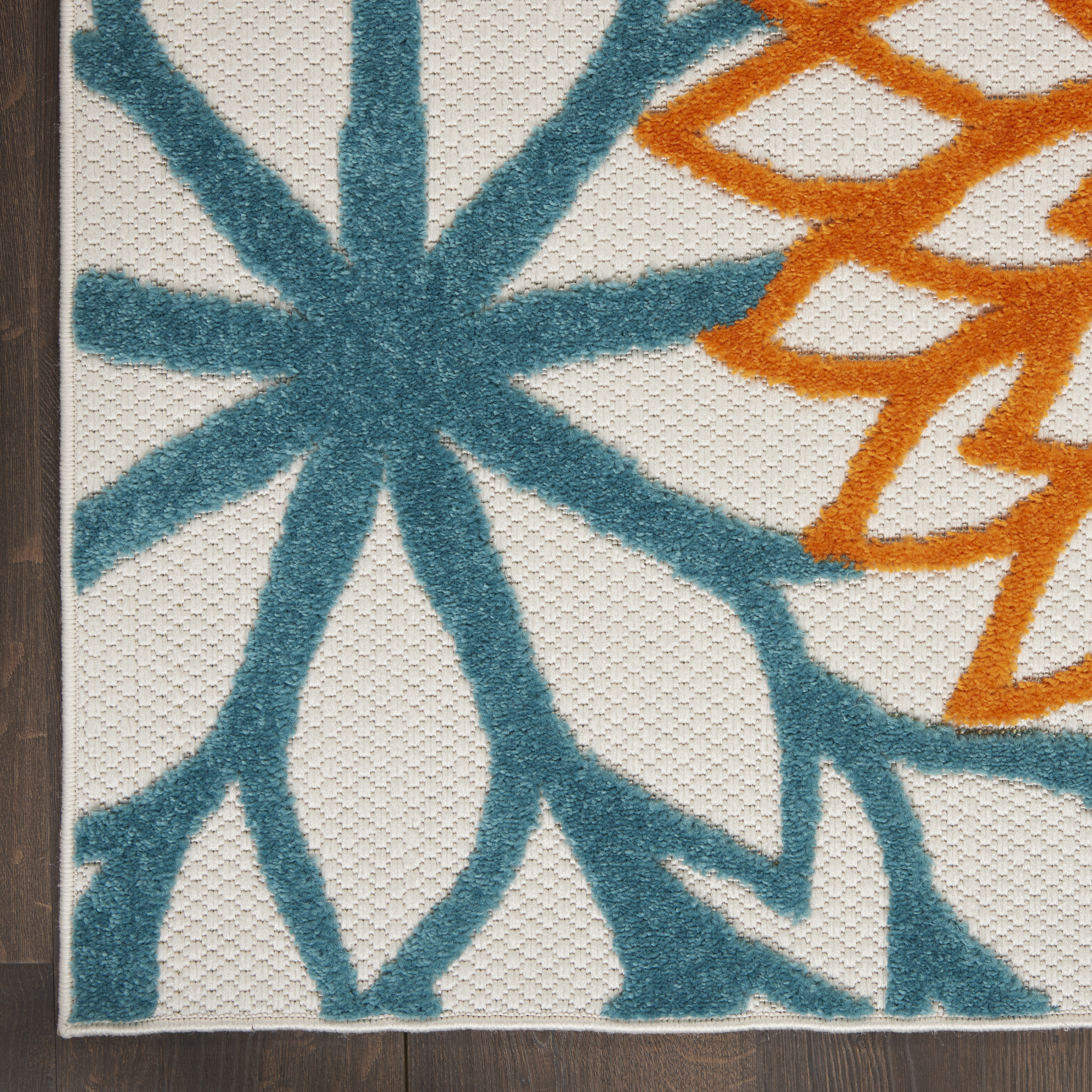 Nourison Aloha 6' x 9' Turquoise Multicolor Tropical Rug