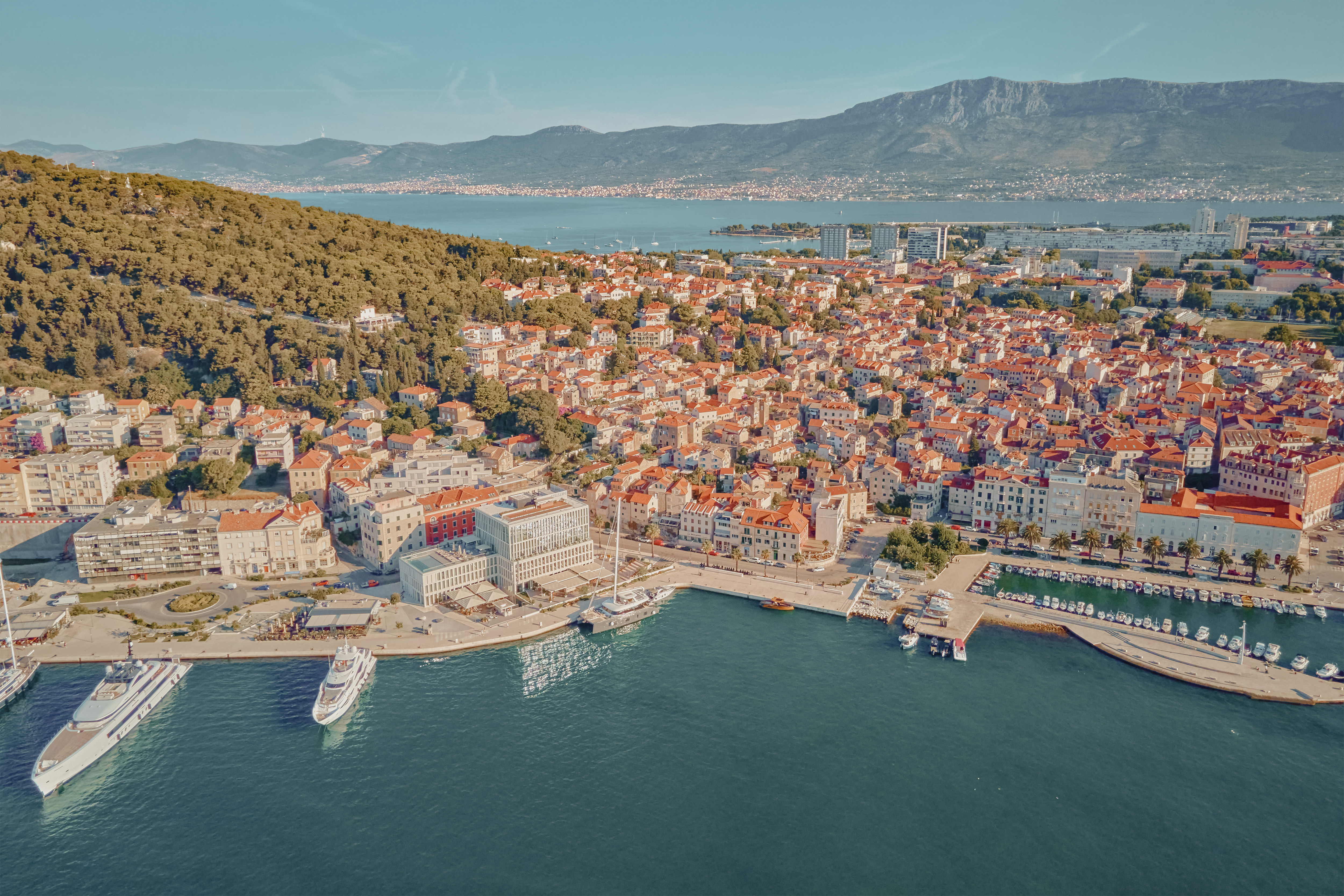 Piraeus (Athens) → Fusina (Venice) (7 nights)