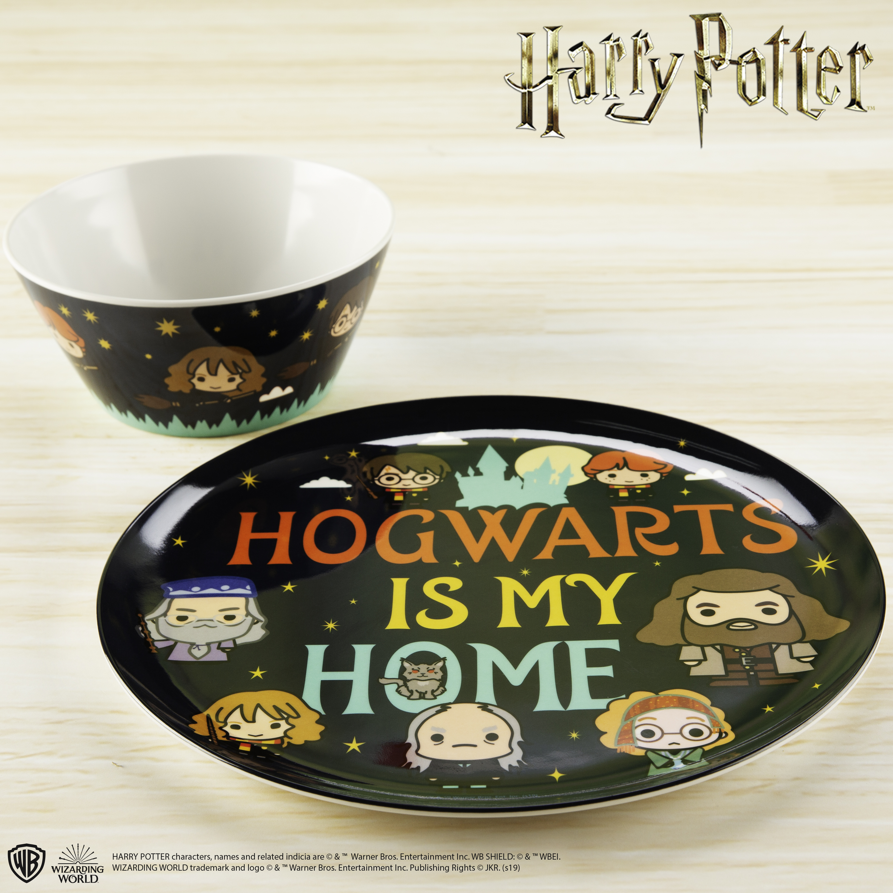 Harry Potter Dinnerware Set, Harry, Hermione, Ron and Friends, 3-piece set slideshow image 7