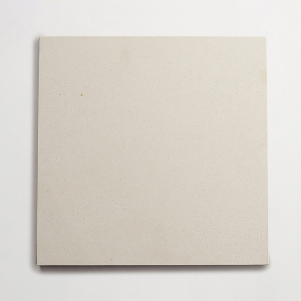 lapidary: grandioso | classique grand stout | white limestone | honed 