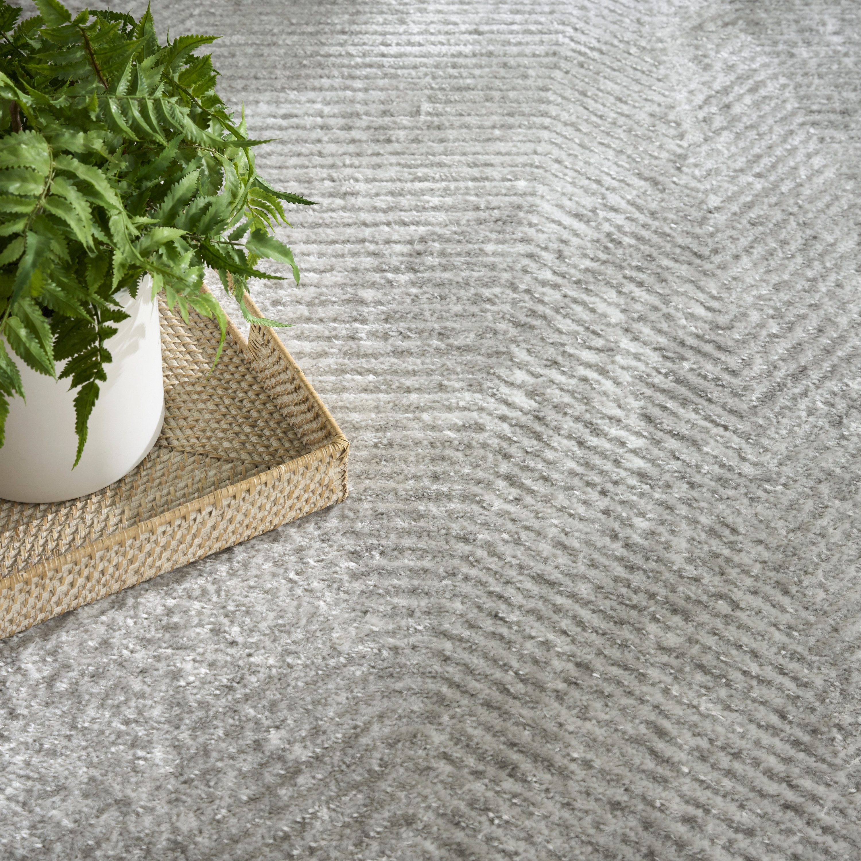 Nourison Dekor 4' x 6' Grey Vintage Indoor Rug