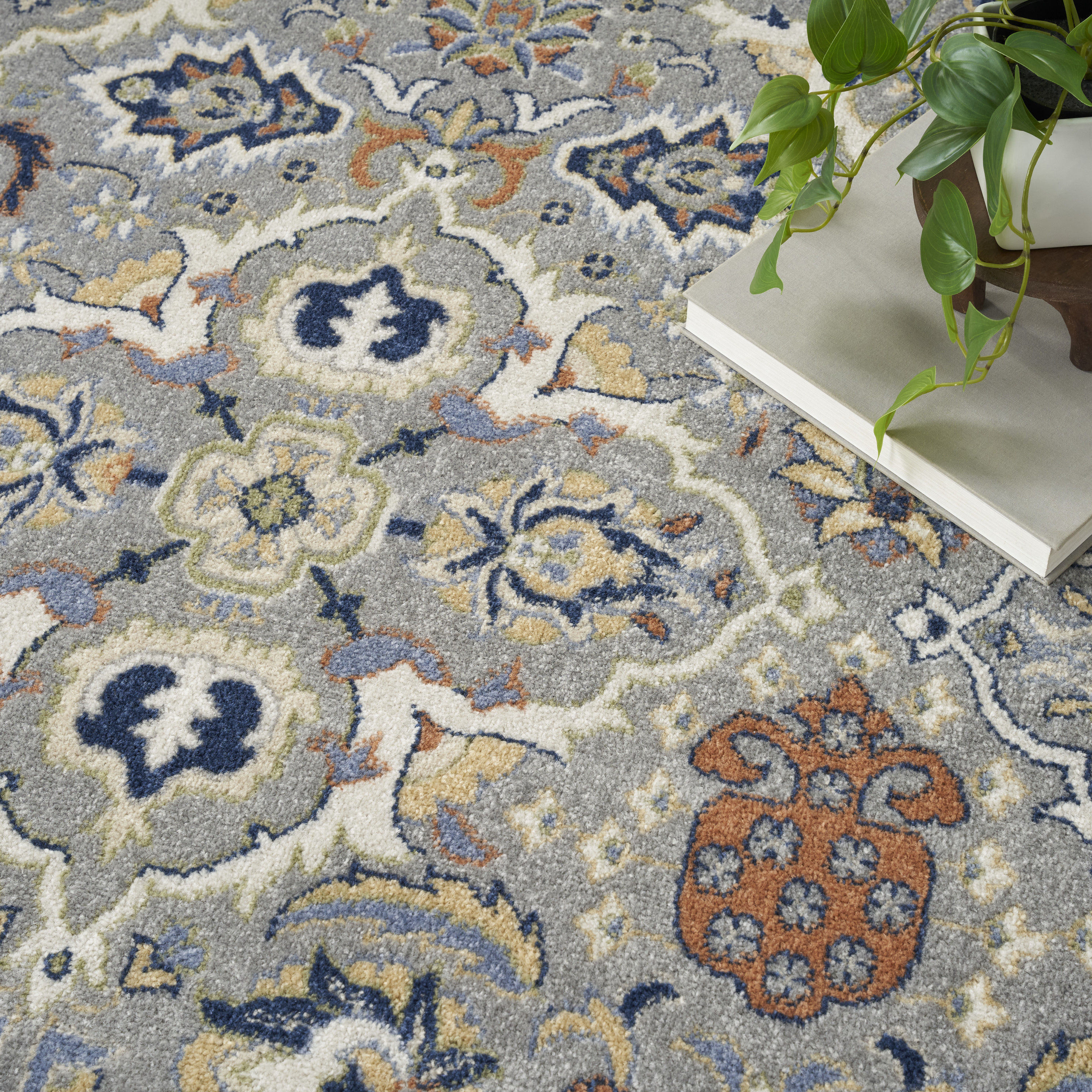 Nourison Allur 6' x 9' Grey Bohemian Indoor Rug