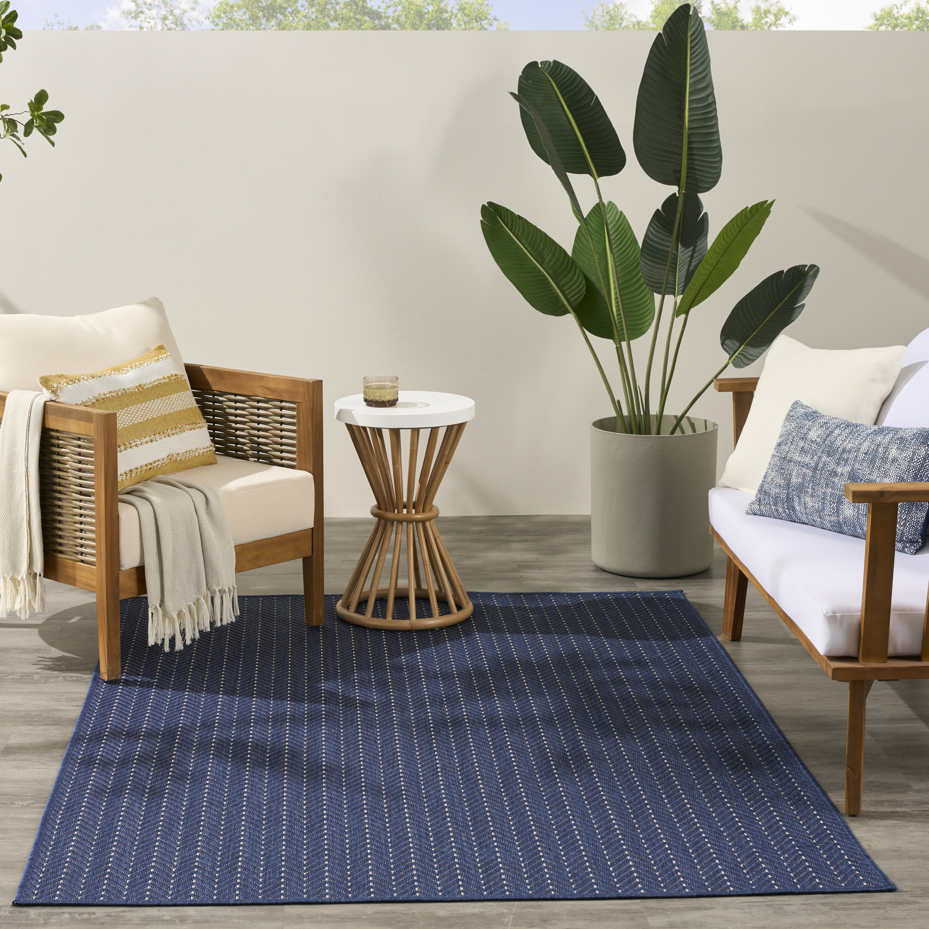 Nourison Horizon Indoor/Outdoor 6' x 9' Navy Modern Rug