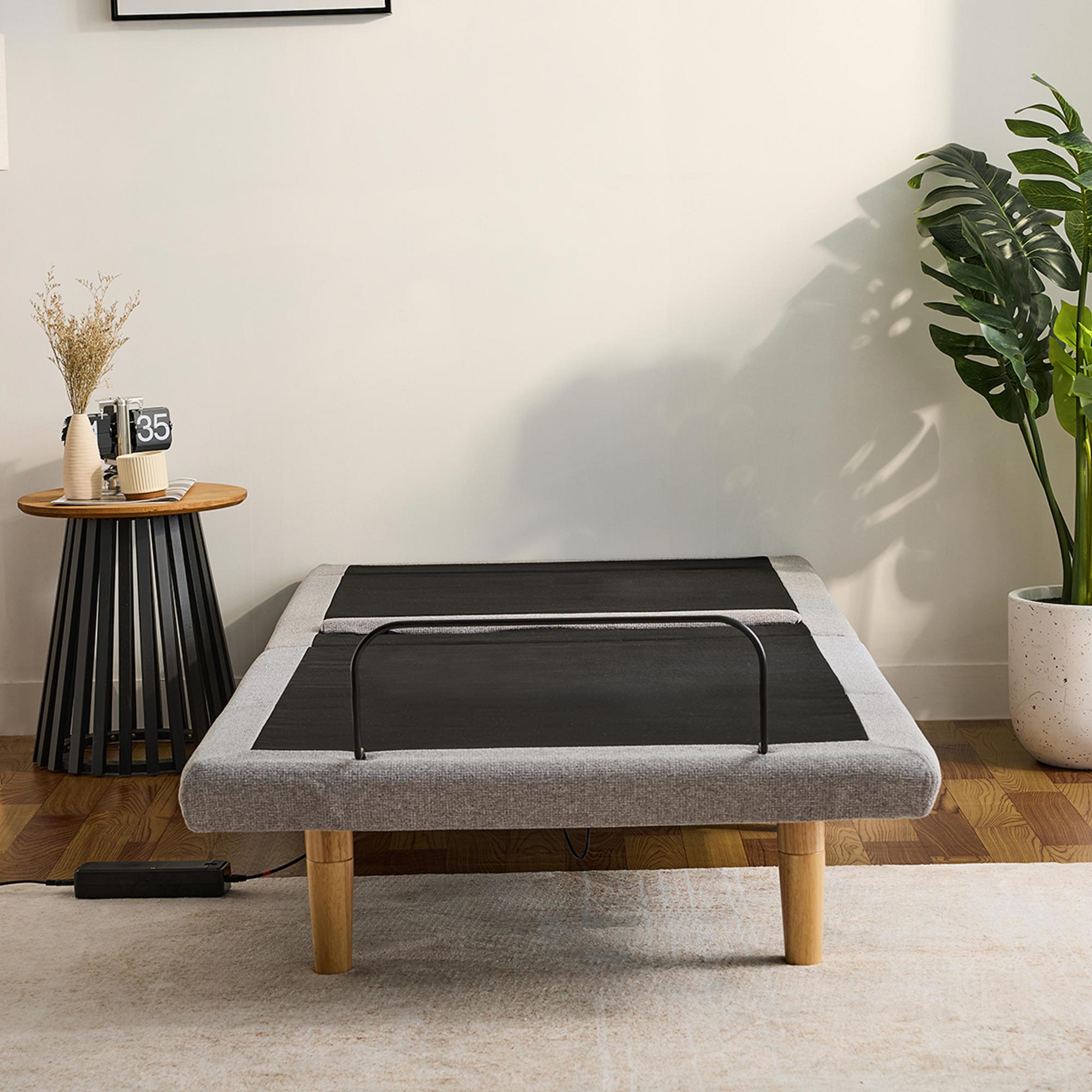 Lifestyle image of the  Mlily Irecover Ultimate Adjustable Base from Forty Winks