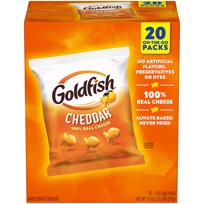 Cheddar Cheese Crackers, 9 count box