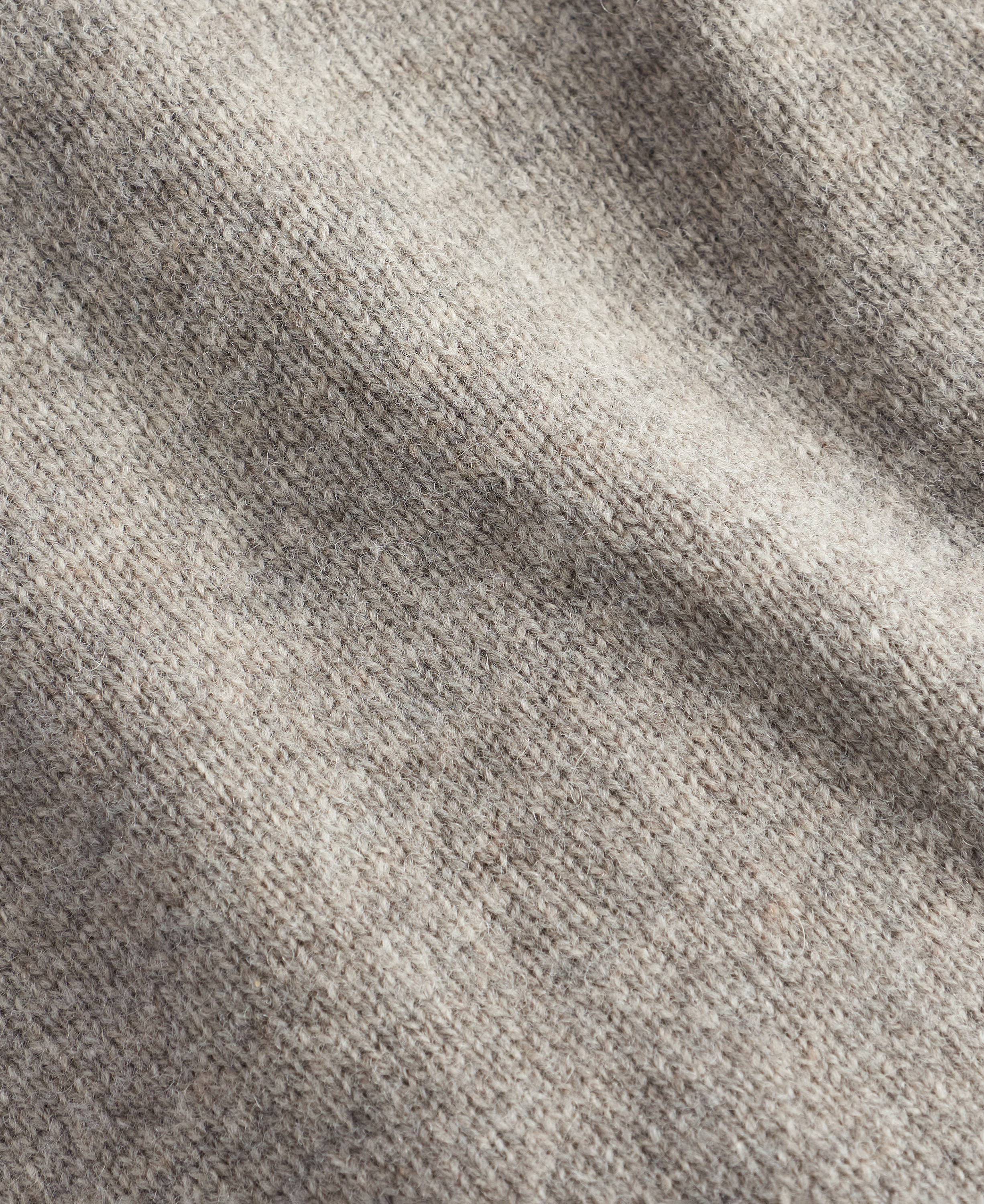 Maglione con zip Patch image number 5