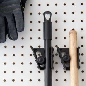 Carlisle, Roll 'N Grip™ Replacement Roller (2 per pack) with 4 Wood Screws 2-1/2" (2/st) - Black