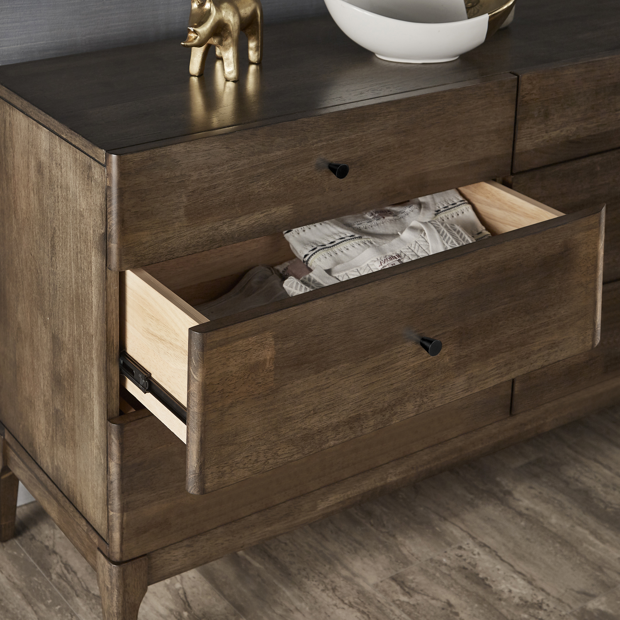 Walnut Finish 6-Drawer Dresser