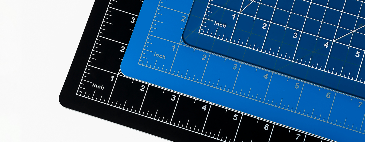 These professional-grade cutting mats features 5 layers of PVC construction with screened inch, metric, and angled alignment guides.