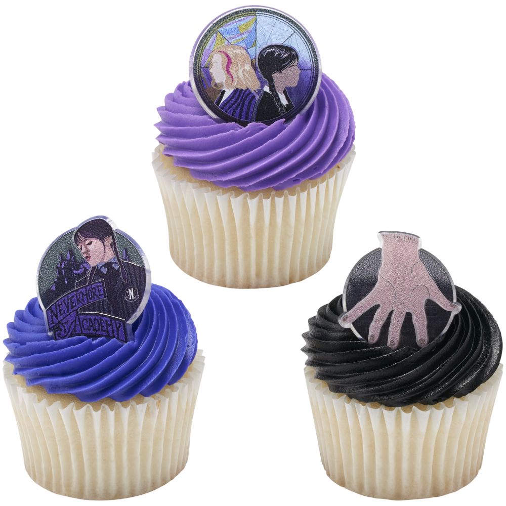 Image Cake Wednesday Outcasts Are In