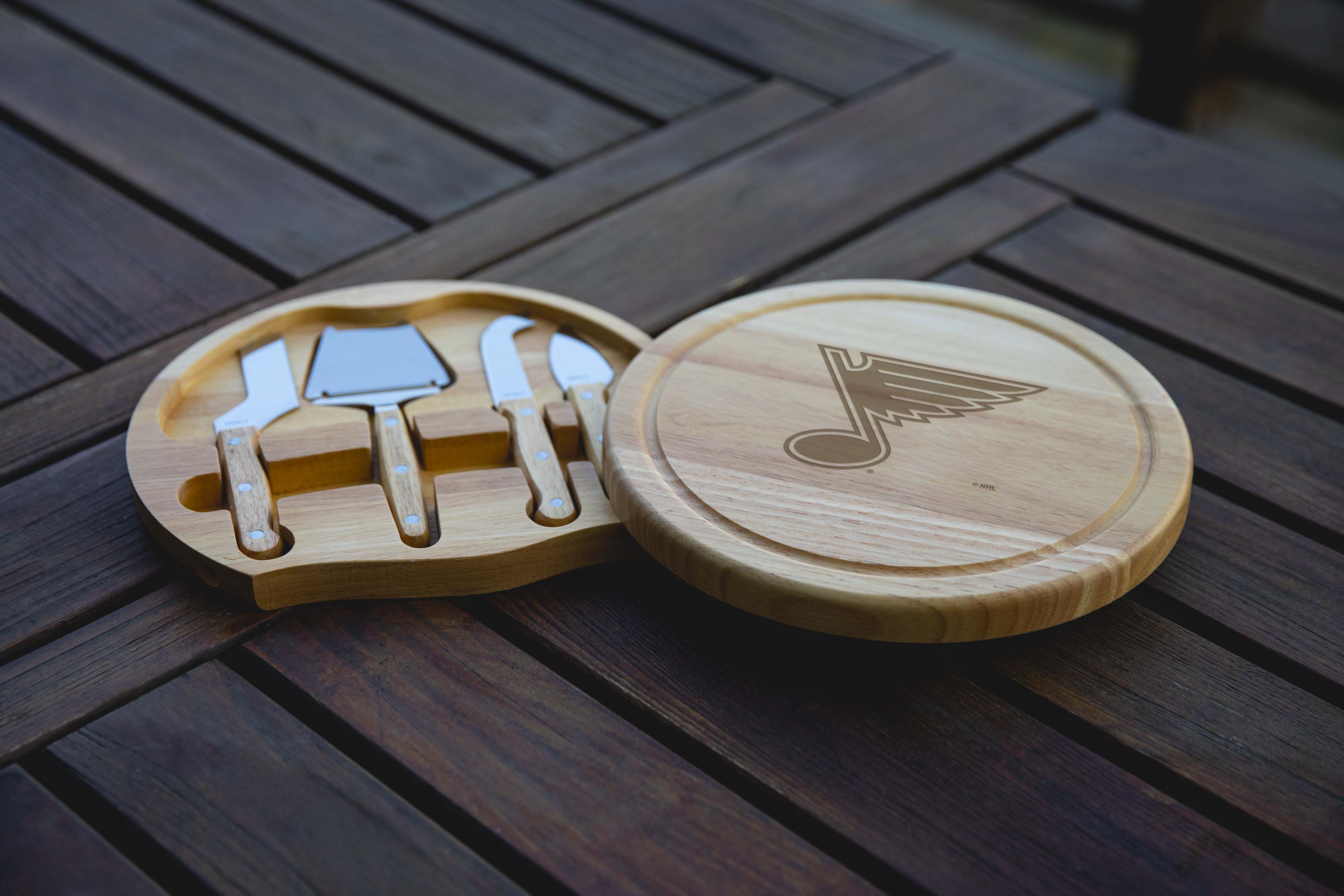 St Louis Blues - Circo Cheese Cutting Board & Tools Set