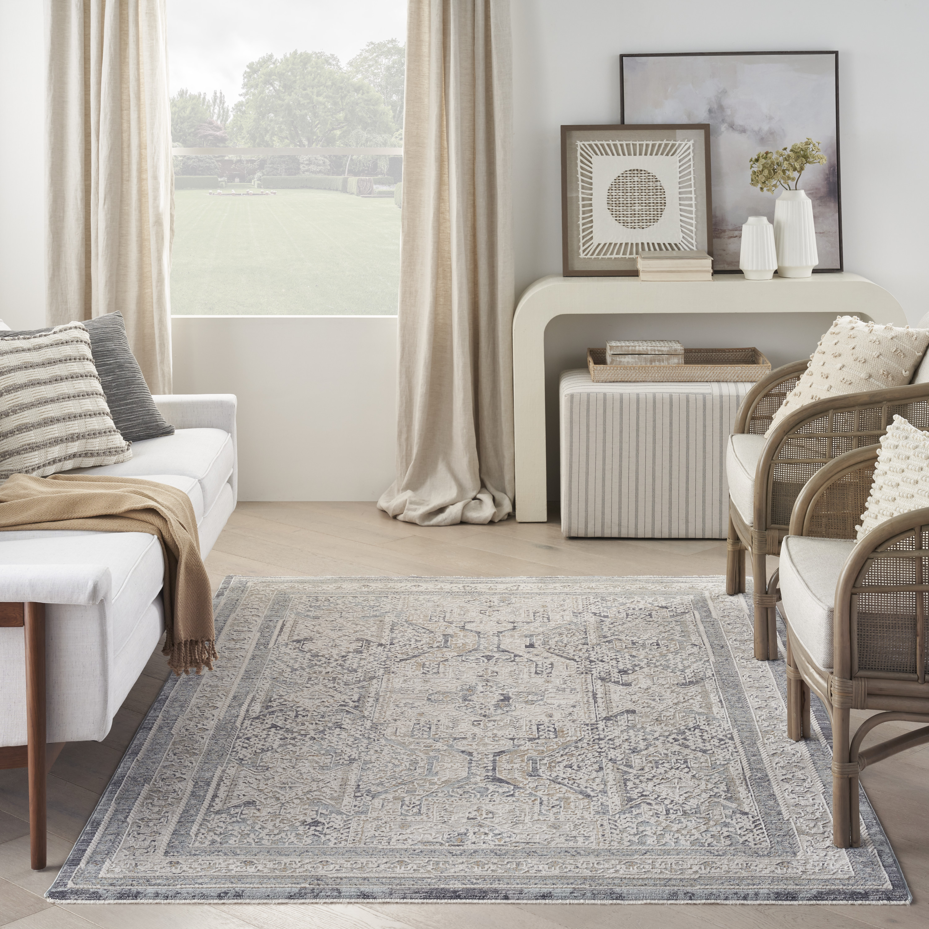 Nourison Lynx 5'3" x 7'10" Ivory Charcoal Vintage Indoor Rug
