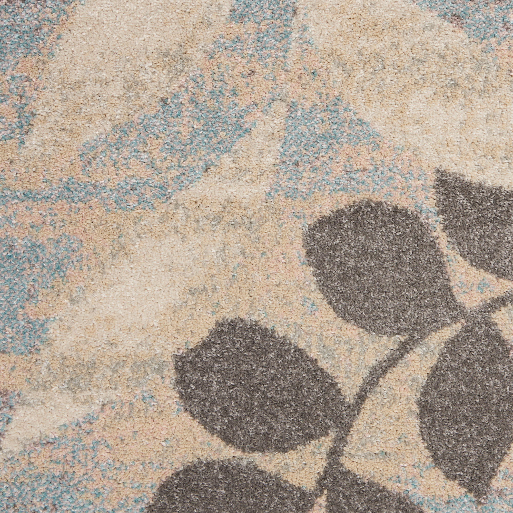 Nourison Tranquil 6' x 9' Ivory/Light Blue Farmhouse Indoor Rug