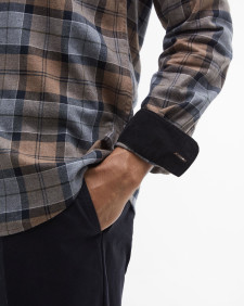 Camicia Rasay a maniche lunghe dalla vestibilità leggermente aderente 