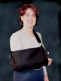 Arm Sling with Padded Strap Bird & Cronin D-Ring / Hook and Loop Strap Closure Medium MK 706190