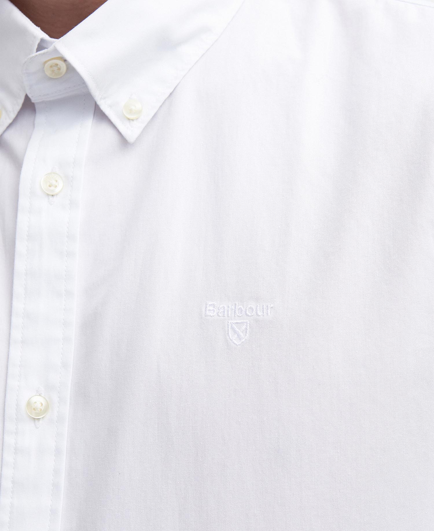 Crest Poplin Tailored Short-Sleeved Shirt image number 4