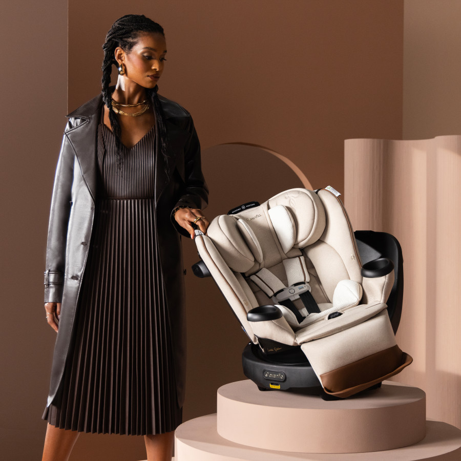 Revolve360 Extend All-in-One Rotational Car Seat with Green & Gentle Fabric