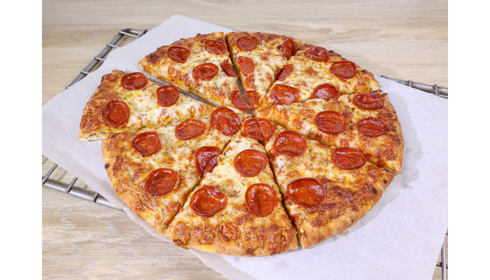 Hillshire Farm® Cupping Pepperoni, 20 slices per oz._image_1
