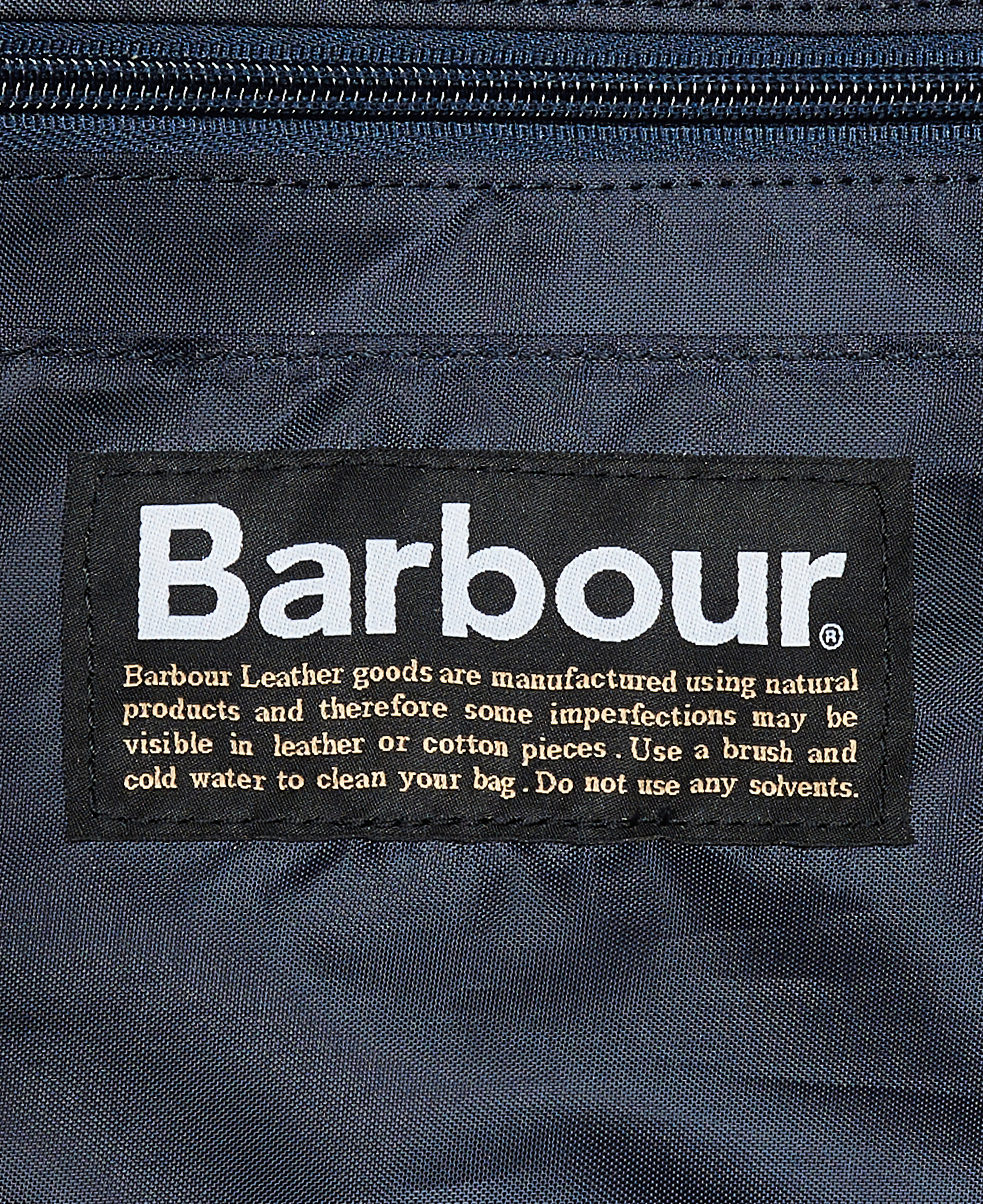 Essential Waxed Holdall image number 2
