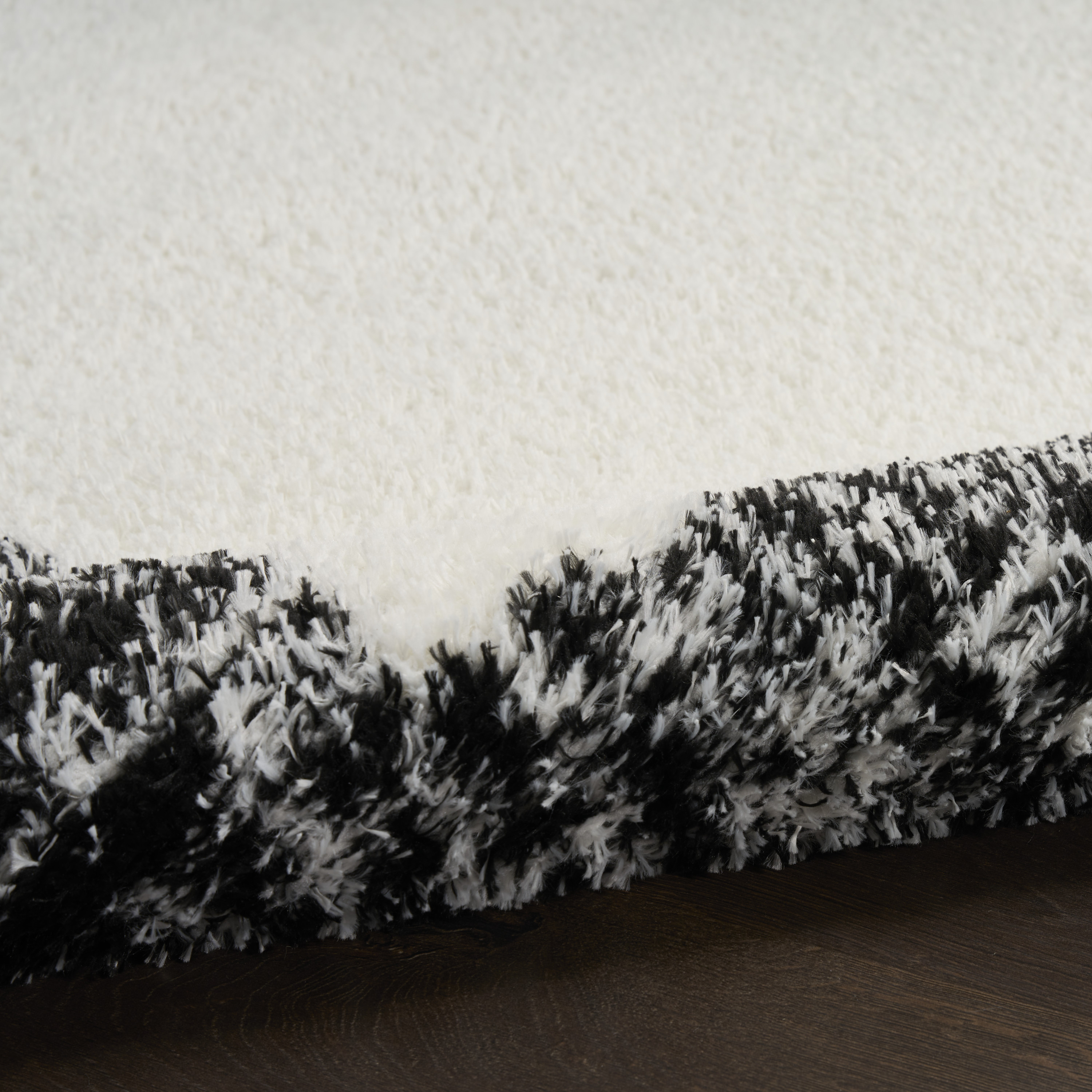 Nourison Pacific Shag 7'10" x 9'10" Ivory Black Shag Indoor Rug