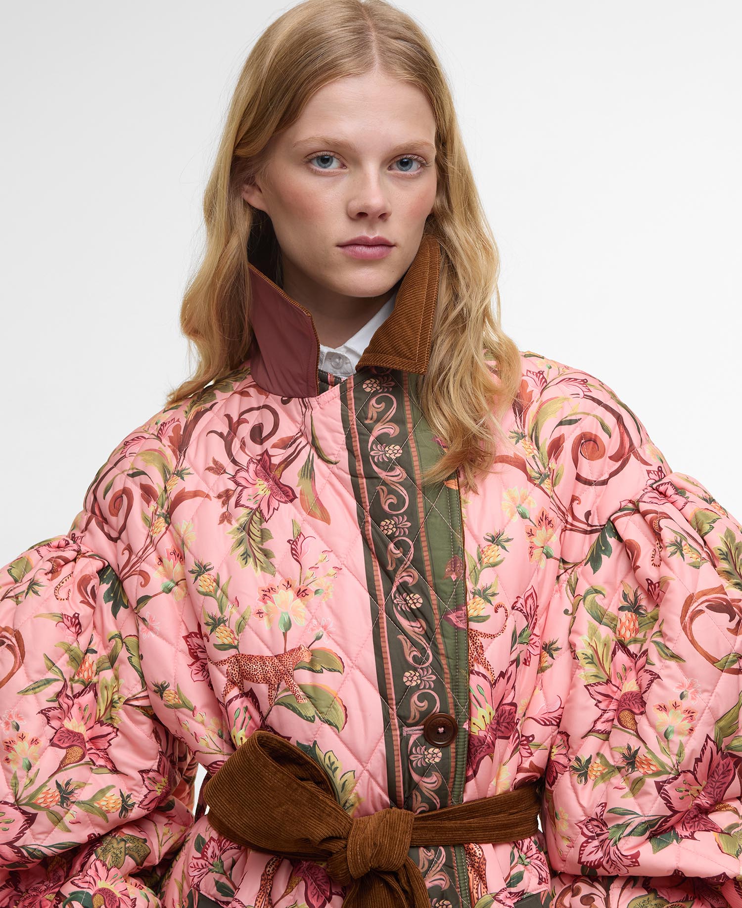 Barbour FARM Rio Cami Quilted Jacket image number 3