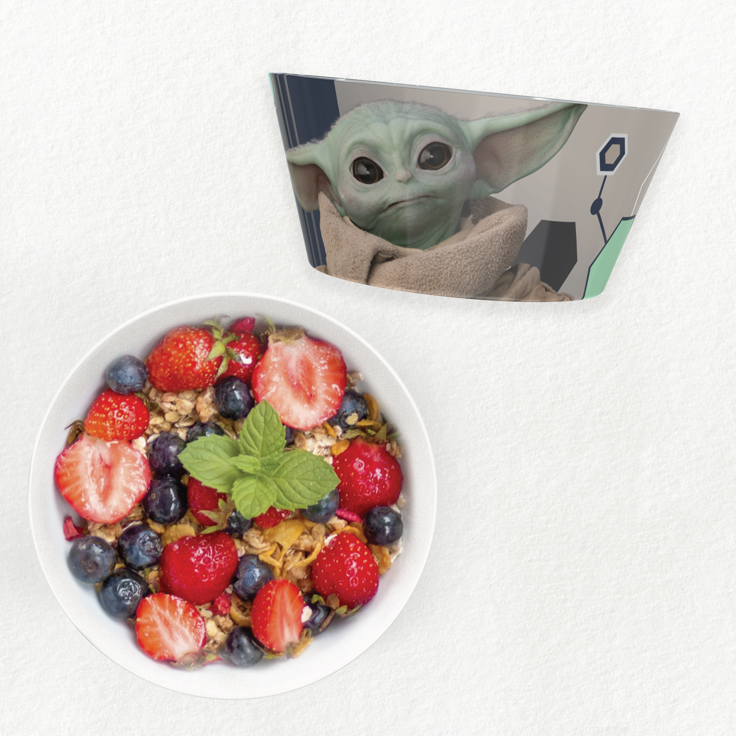 Star Wars: The Mandalorian Kids Dinnerware Set, The Child, 2-piece set slideshow image 3 Star Wars: The Mandalorian Kids Dinnerware Set, The Child, 2-piece set slideshow image 3