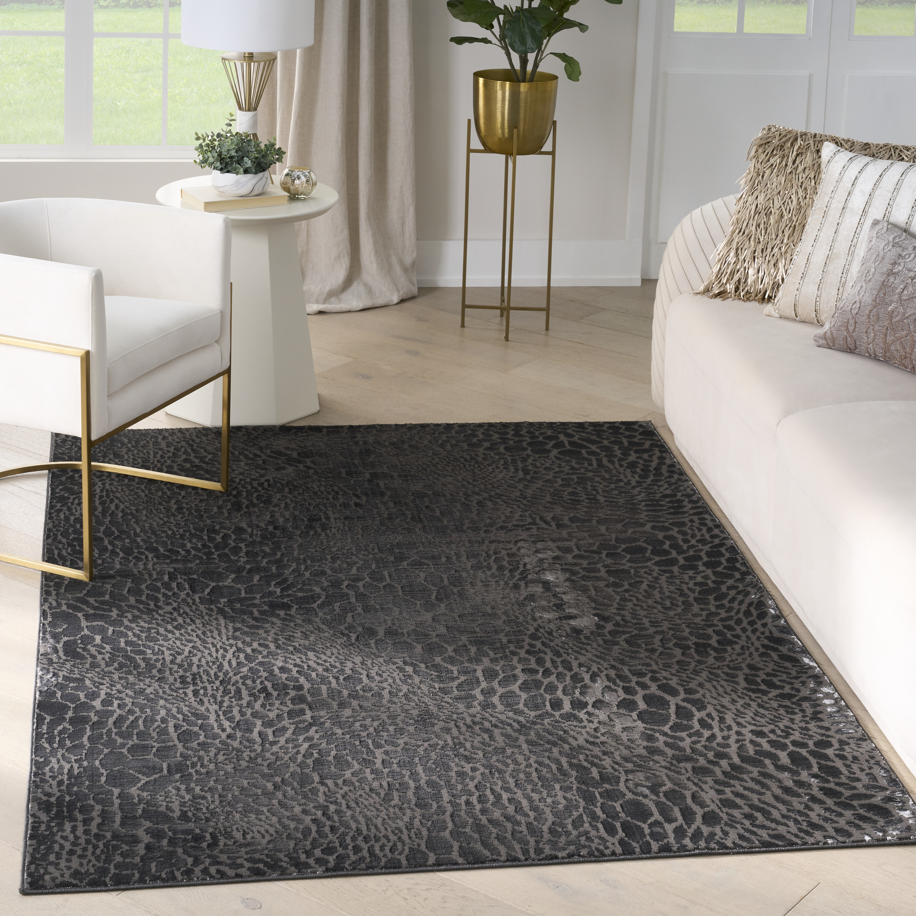 Nourison Desire 3'11" x 5'11" Charcoal Silver Modern Indoor Rug