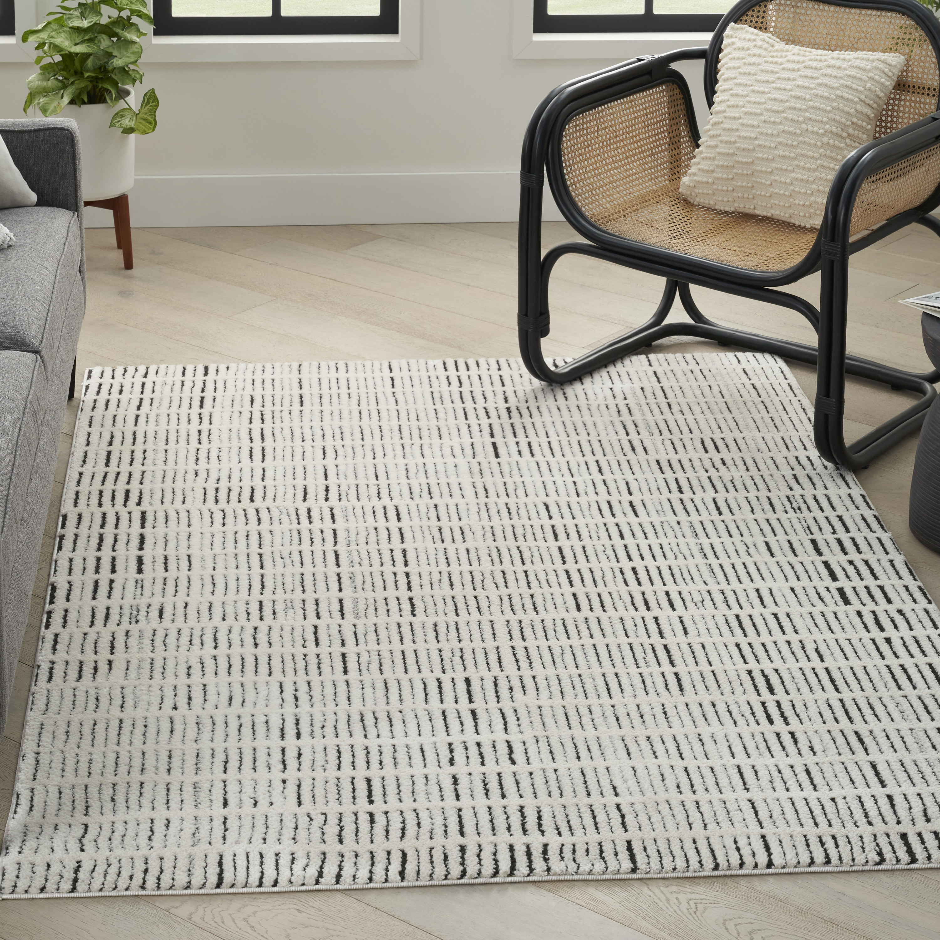 Nourison Modern Comfort 3'11" x 5'11" Ivory Black Scandinavian Indoor Rug