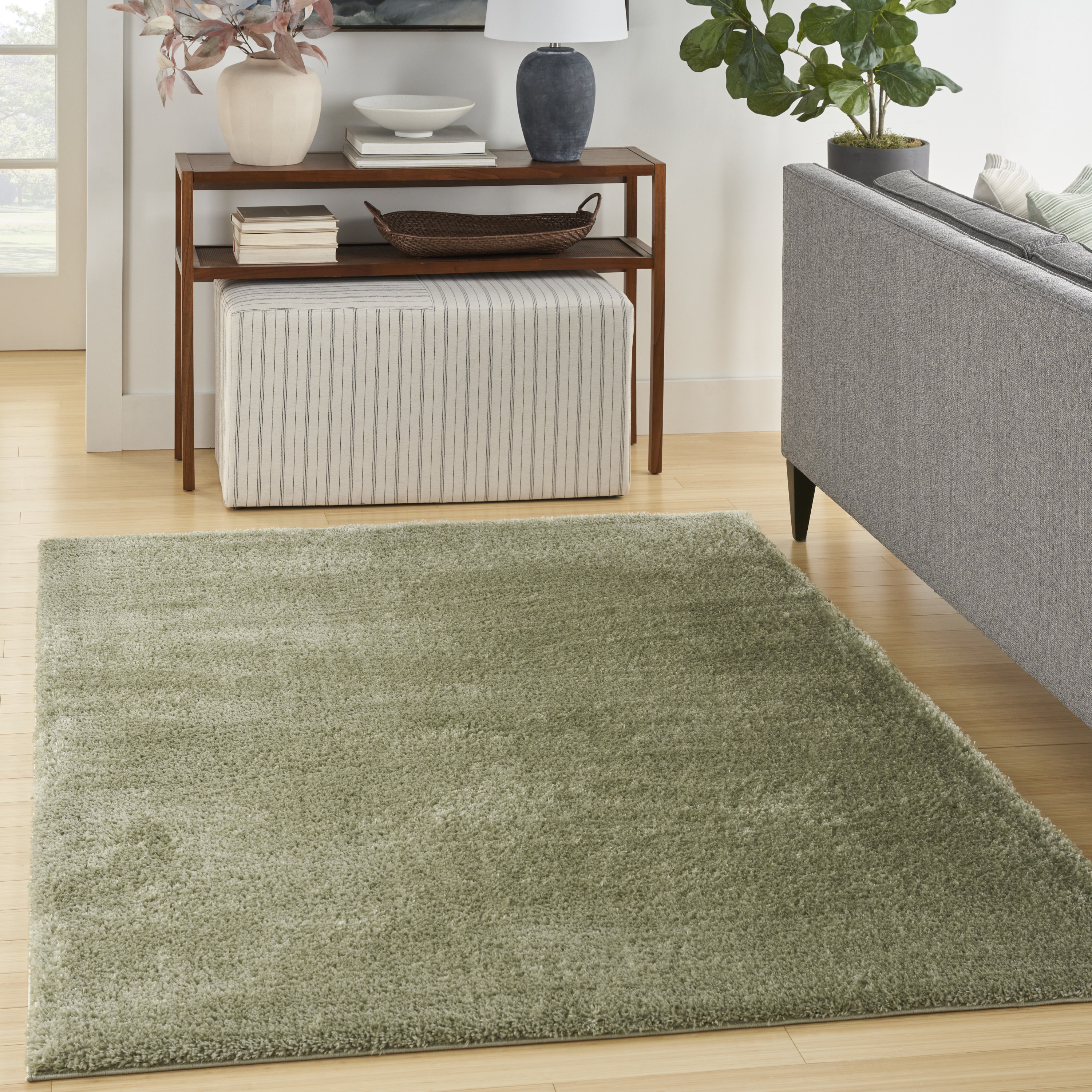 Nourison Pacific Shag 5'3" x 7'3" Green Shag Indoor Rug