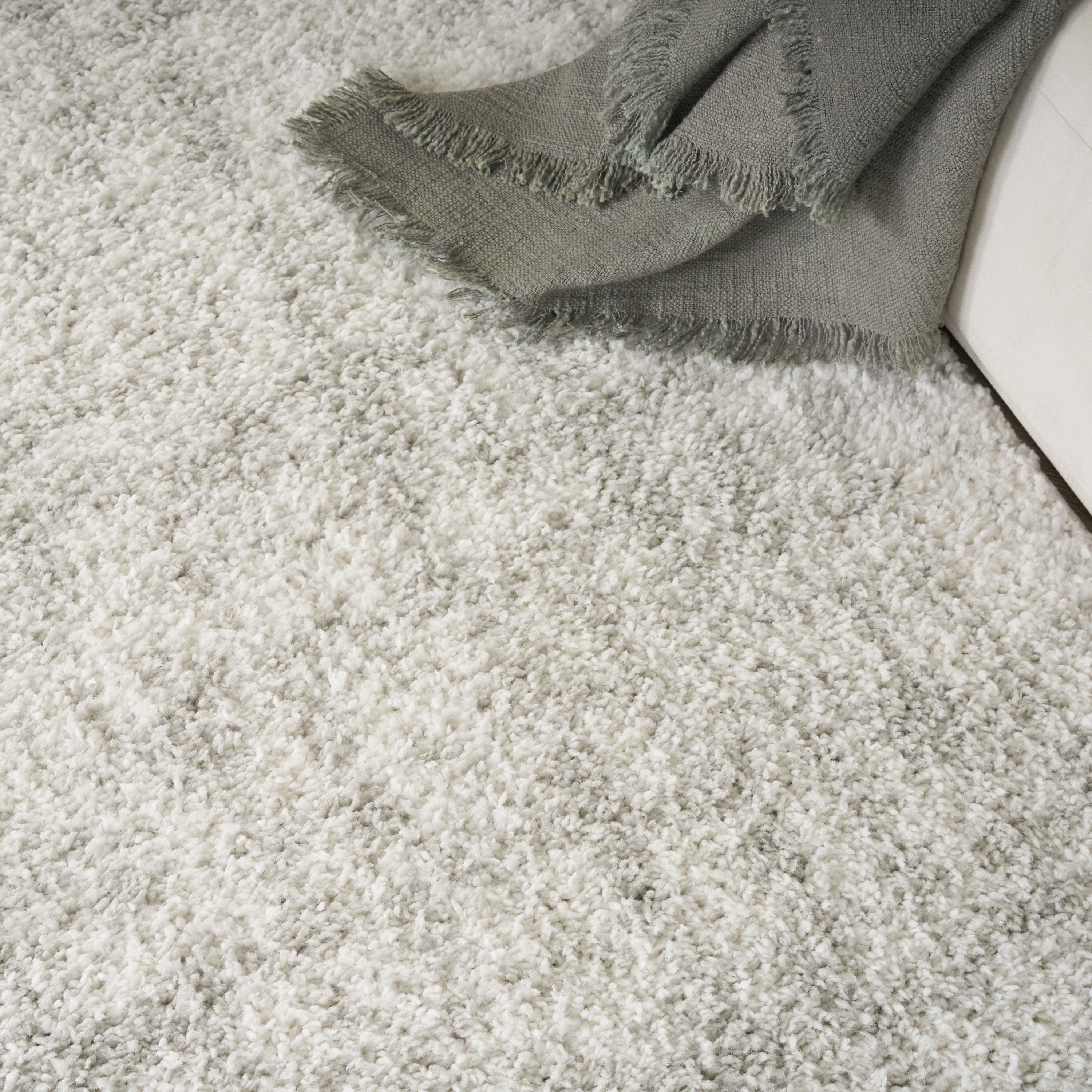 Nourison Modern Shag 7'10" x 9'10" Ivory Grey Modern Indoor Rug