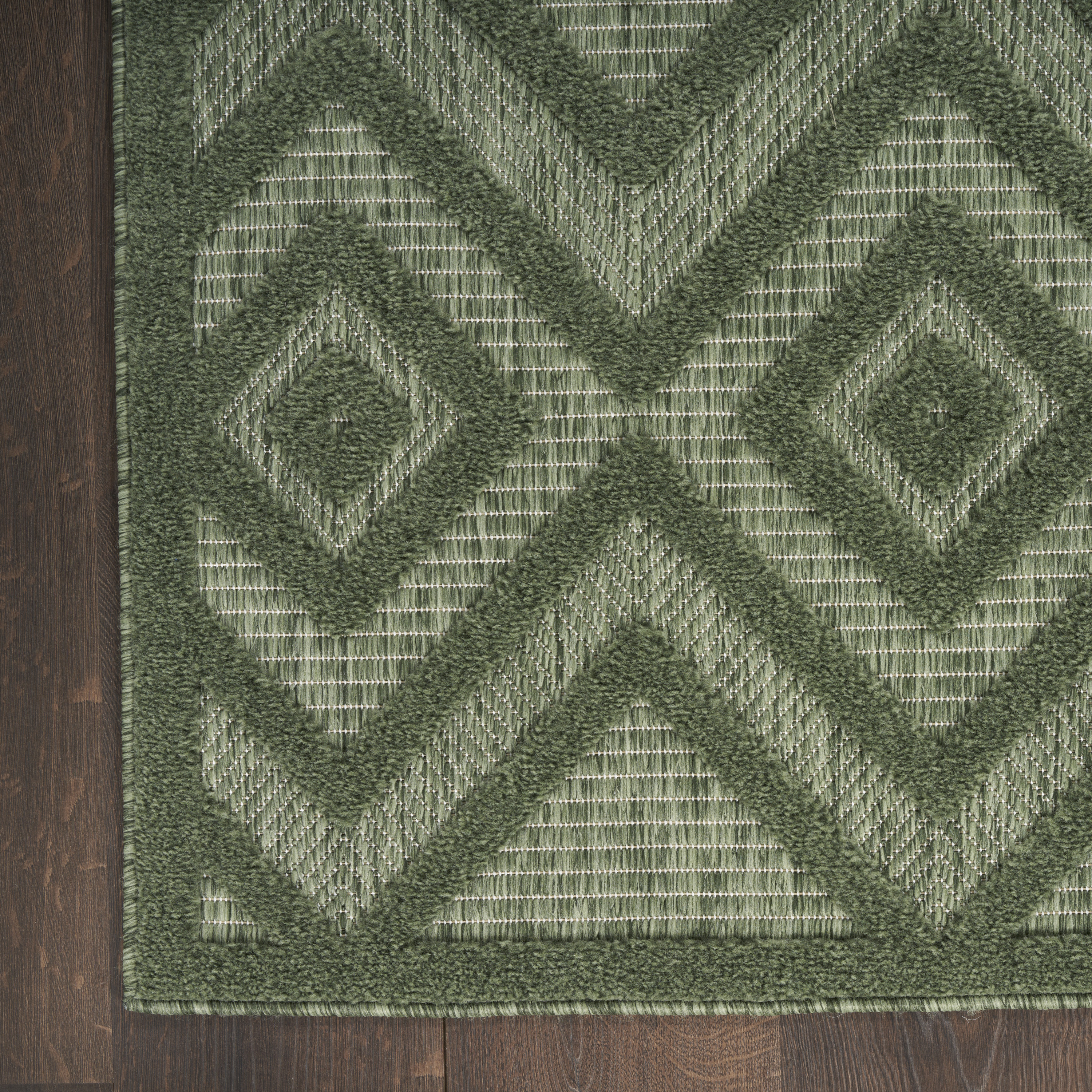 Nourison Versatile 4' x 6' Green Modern Rug